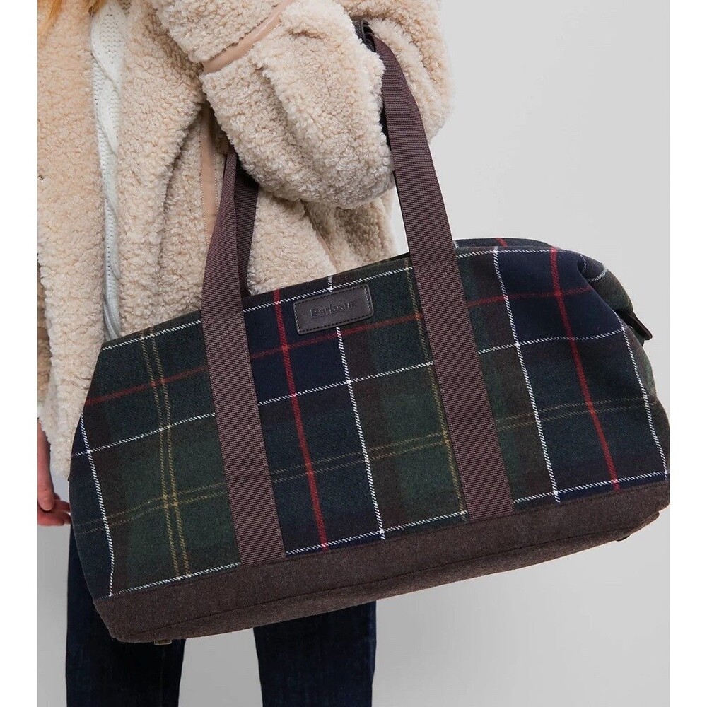 Barbour Classic Tartan Plaid Cree Holdall Duffel Bag NWT - Picture 2 of 9